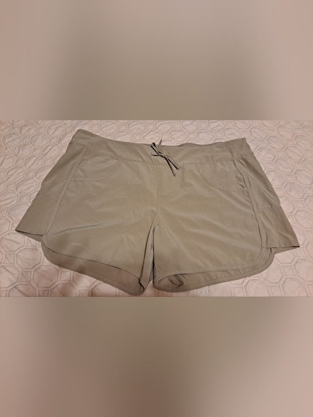 Magellan Women's Active Pull-On Shorts - Light Olive XXL